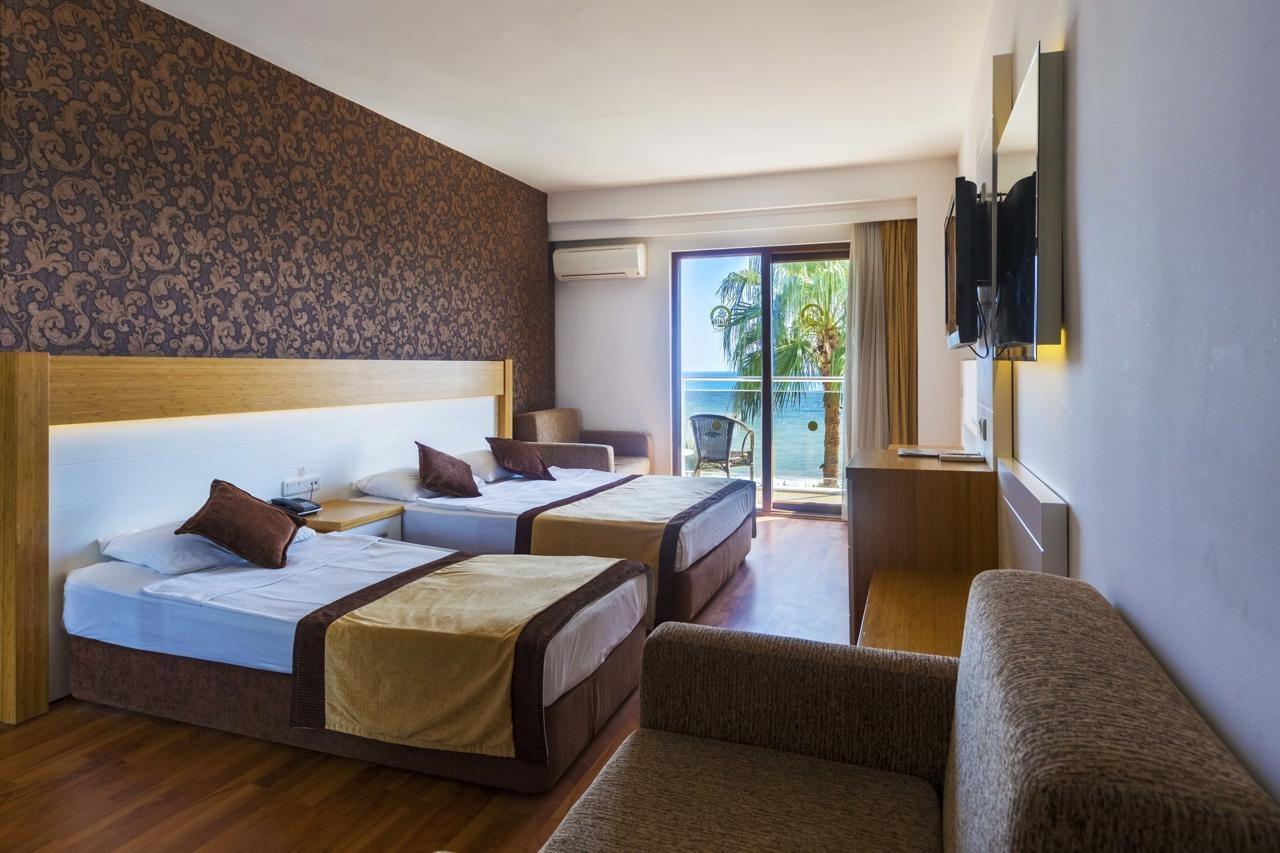 Hotell Eftalia Aytur 4*